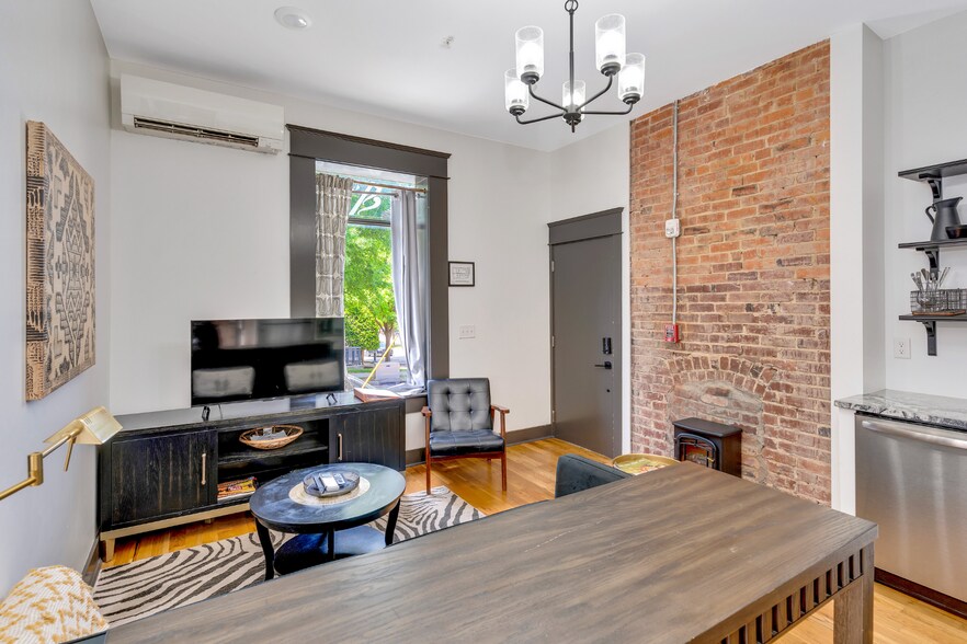More Photos Of 406 High St, Chattanooga Office Residential For Sale