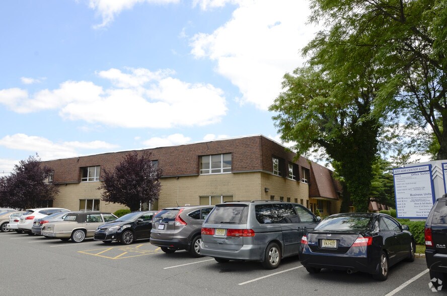 More Photos Of 420 Benigno Blvd, Bellmawr Distribution For Lease