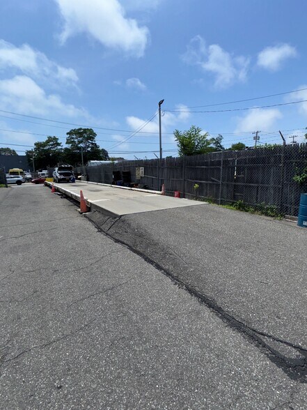 More Photos Of 135 Dixon Ave, Amityville Service For Lease