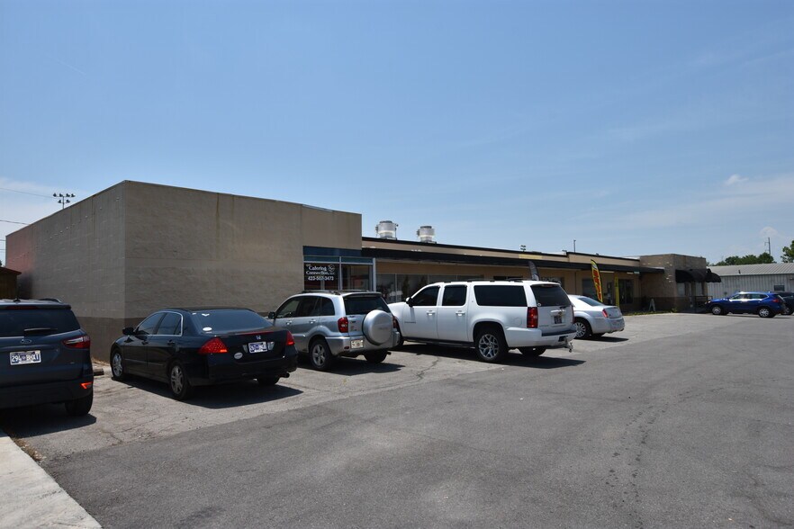 More Photos Of 416 E North St, Sweetwater Storefront Retail Office For Sale