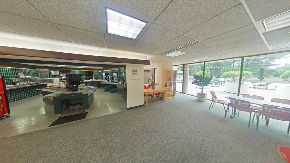 More Photos Of 1501 Farm Credit Dr, McLean Office For Lease
