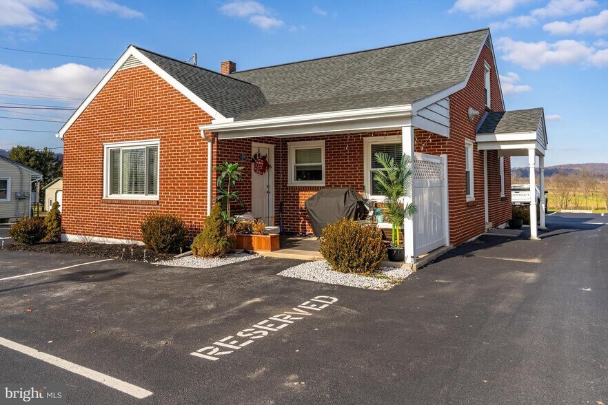 More Photos Of 1278 Division Hwy, Ephrata Restaurant For Sale