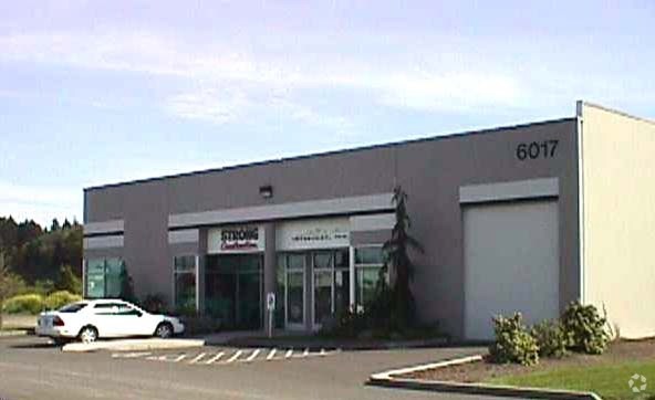 More Photos Of 6025-6101 E 18th St, Vancouver Warehouse For Lease