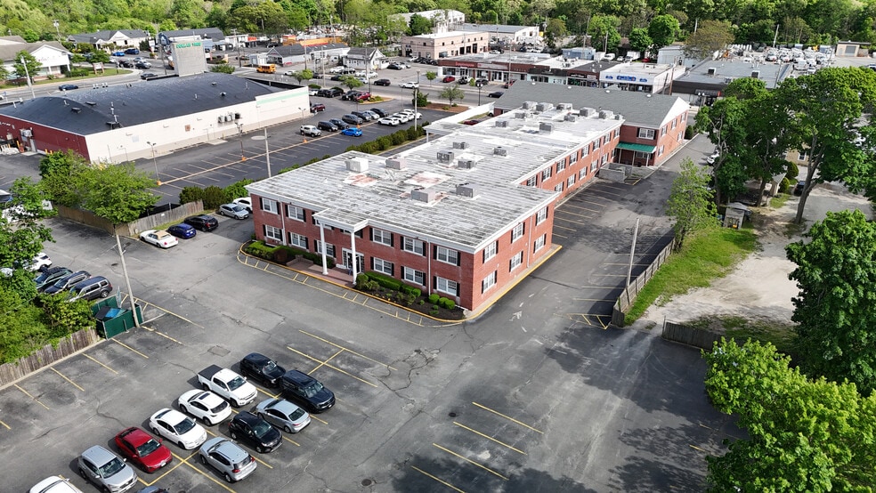 More Photos Of 475 E Main St, Patchogue Medical For Sale