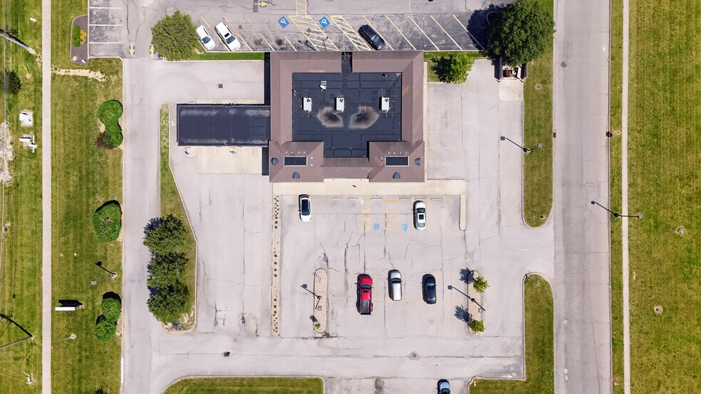 More Photos Of 3506 Gender Rd, Canal Winchester Unknown For Lease