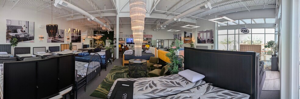 More Photos Of 12650 Pellicano dr, El Paso Storefront For Lease