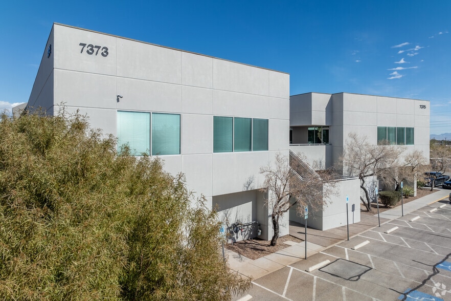 More Photos Of 7373-7375 Peak Dr, Las Vegas Medical For Sale