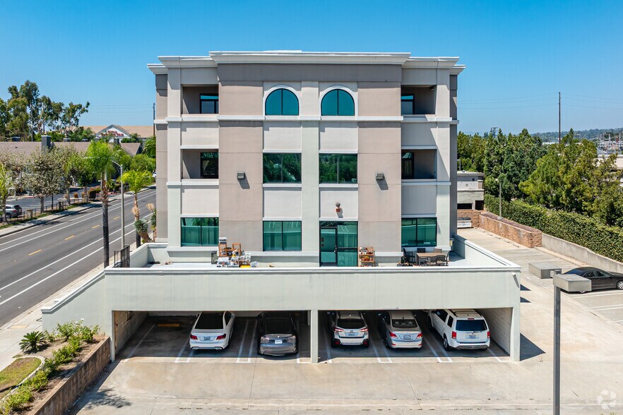 More Photos Of 255 E Santa Clara St, Arcadia Coworking Space