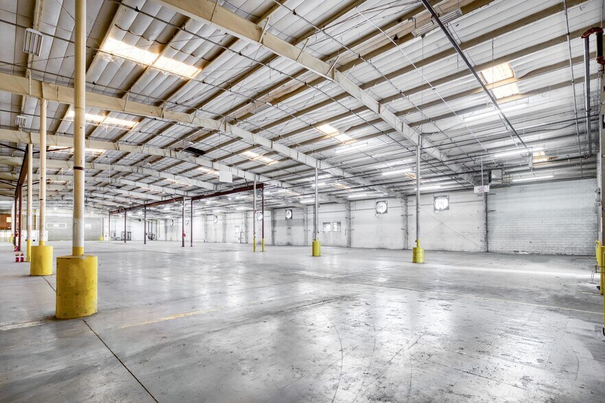 More Photos Of 3314 Dug Gap Rd rd, Dalton Manufacturing For Sale