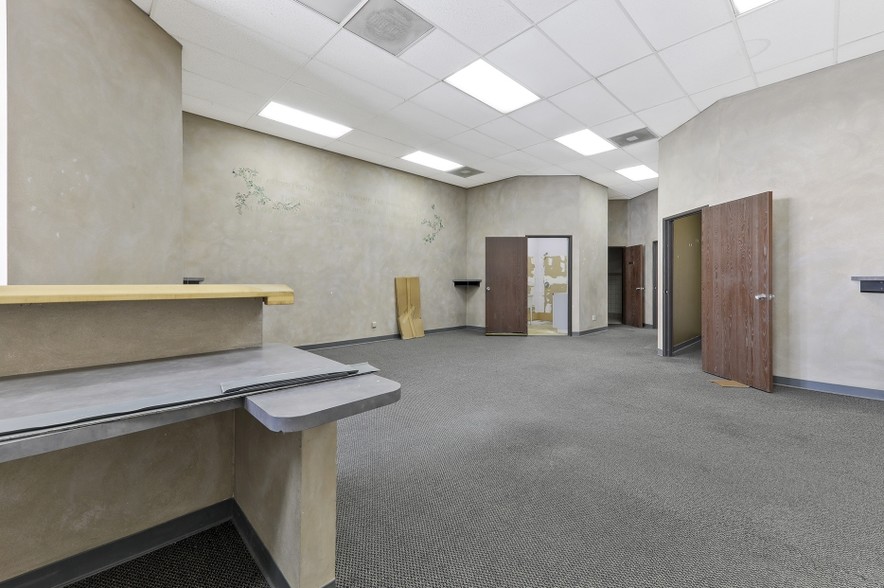 More Photos Of 20651-20671 Lake Forest Dr, Lake Forest Freestanding For Sale