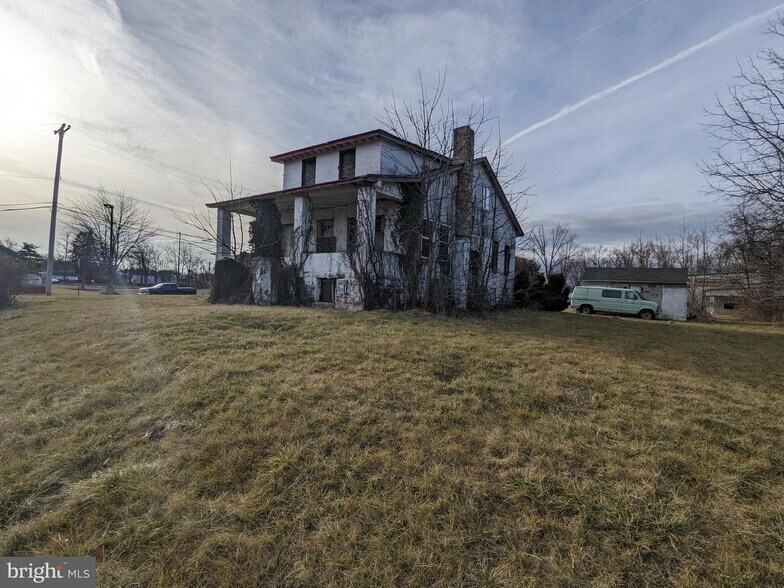 More Photos Of 404 Doylestown Rd, Montgomeryville Land For Sale