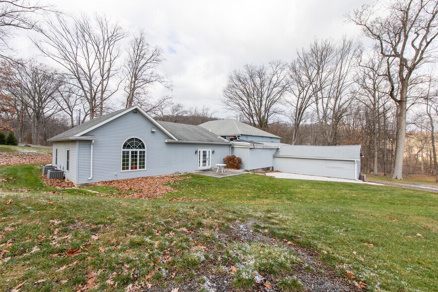 More Photos Of 1303 Evergreen Dr, Bethlehem Lodge Meeting Hall For Sale