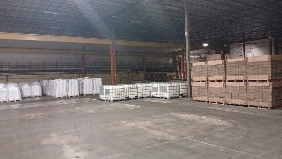 More Photos Of 502 Forest Rd, Hazleton Manufacturing For Lease