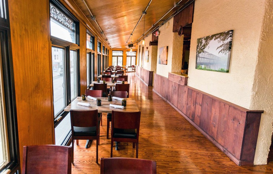 More Photos Of 321 N 2nd St, Harrisburg Restaurant For Lease
