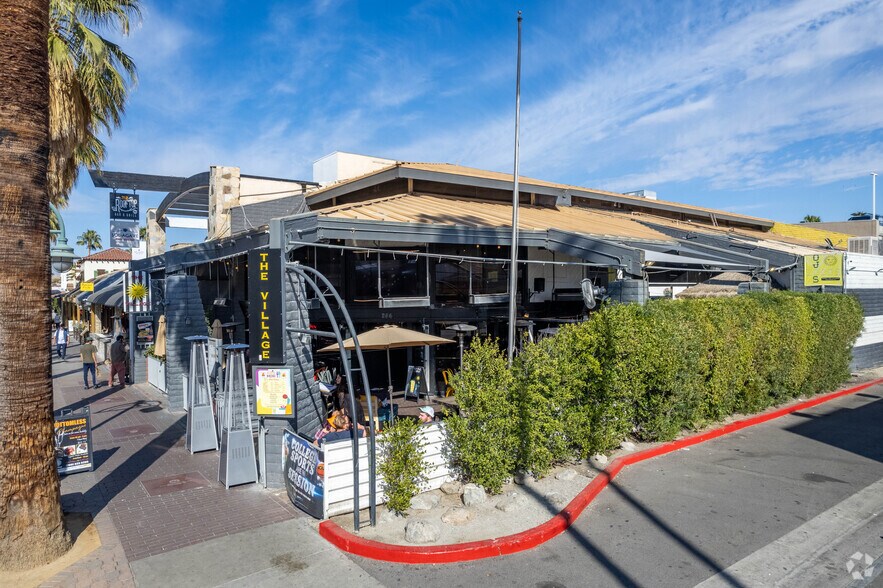 More Photos Of 266 S Palm Canyon Dr, Palm Springs Restaurant For Sale