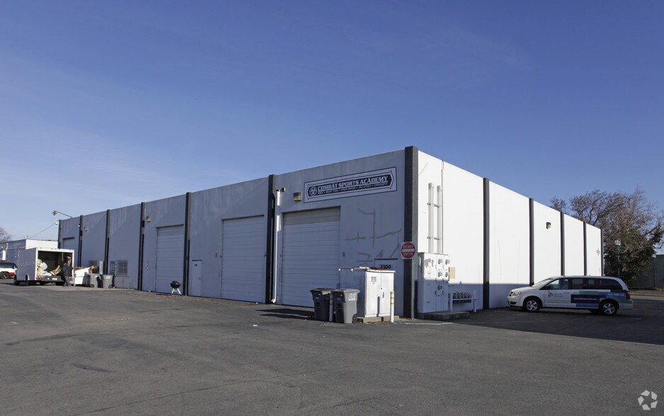 More Photos Of 7100-7114 Village Pky, Dublin Freestanding For Lease