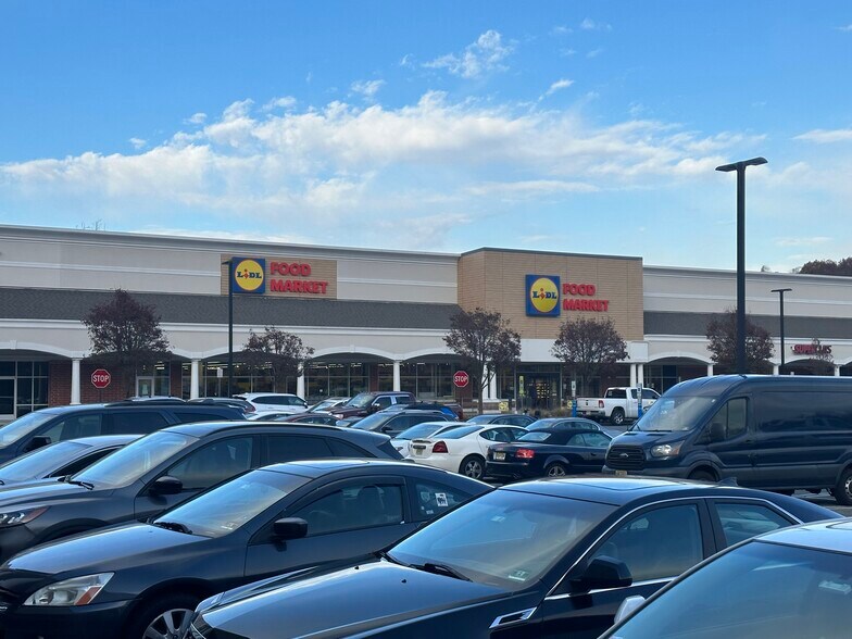 More Photos Of 45-63 Wanaque Ave, Pompton Lakes Unknown For Lease