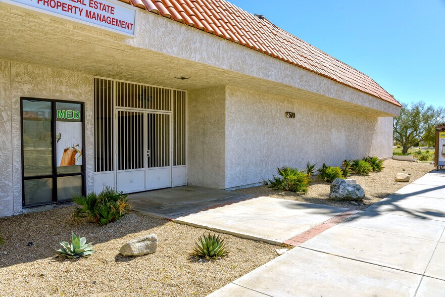 More Photos Of 13550-13570 Palm Dr, Desert Hot Springs Medical For Lease
