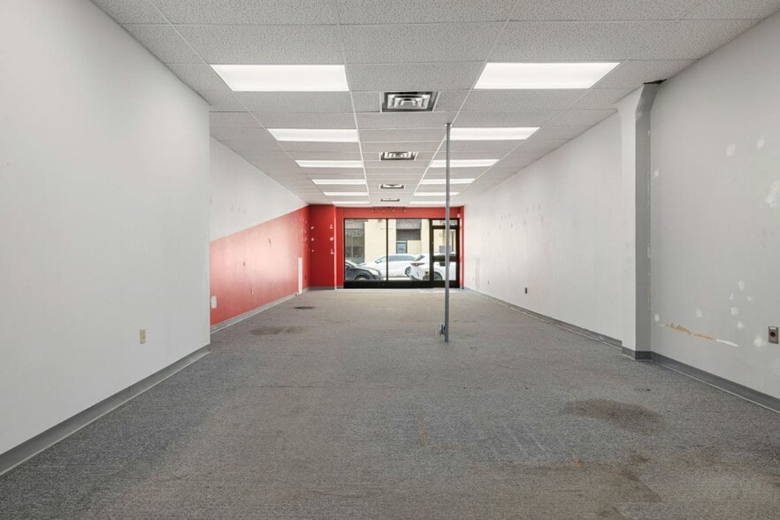 More Photos Of 308 Bagot St, Kingston General Retail For Lease