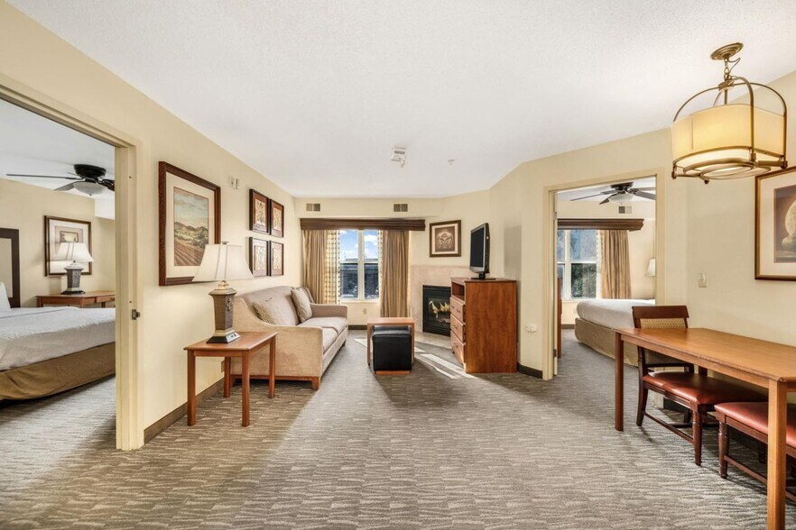 More Photos Of 9169 Markville Dr, Dallas Hotel For Sale