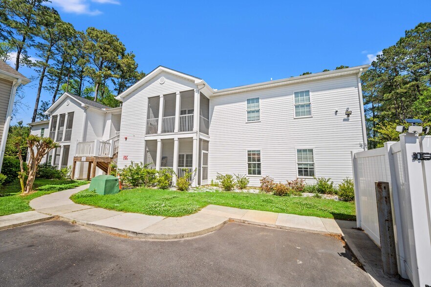 More Photos Of 191-199 Charter Dr, Longs Apartments For Sale