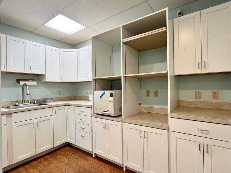 More Photos Of 508 Cynwood Dr, Easton Rehabilitation Center For Sale