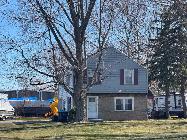 More Photos Of 3049 Grand Island Blvd, Grand Island Freestanding For Sale