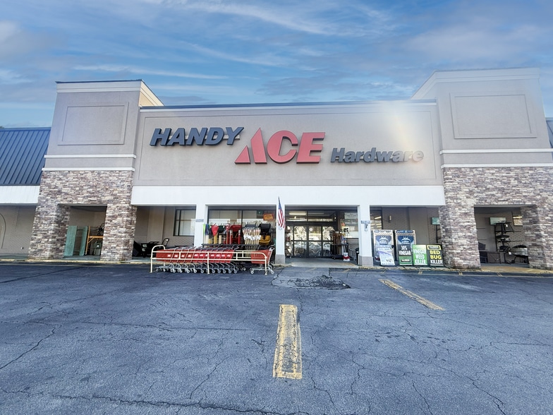 More Photos Of 3951-3987 Lawrenceville Hwy, Tucker Unknown For Lease