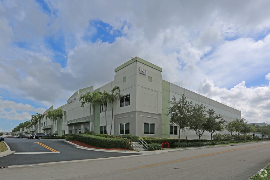 More Photos Of 2005-2185 NW 115th Ave, Miami Manufacturing For Lease