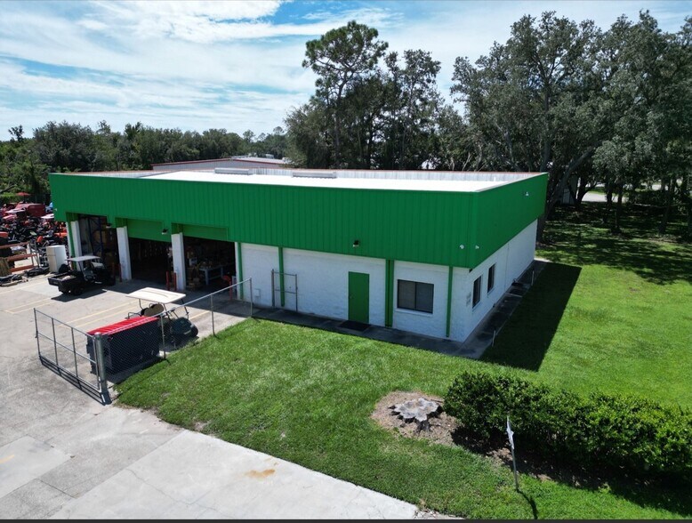 More Photos Of 30470 Commerce Dr, San Antonio Warehouse For Lease