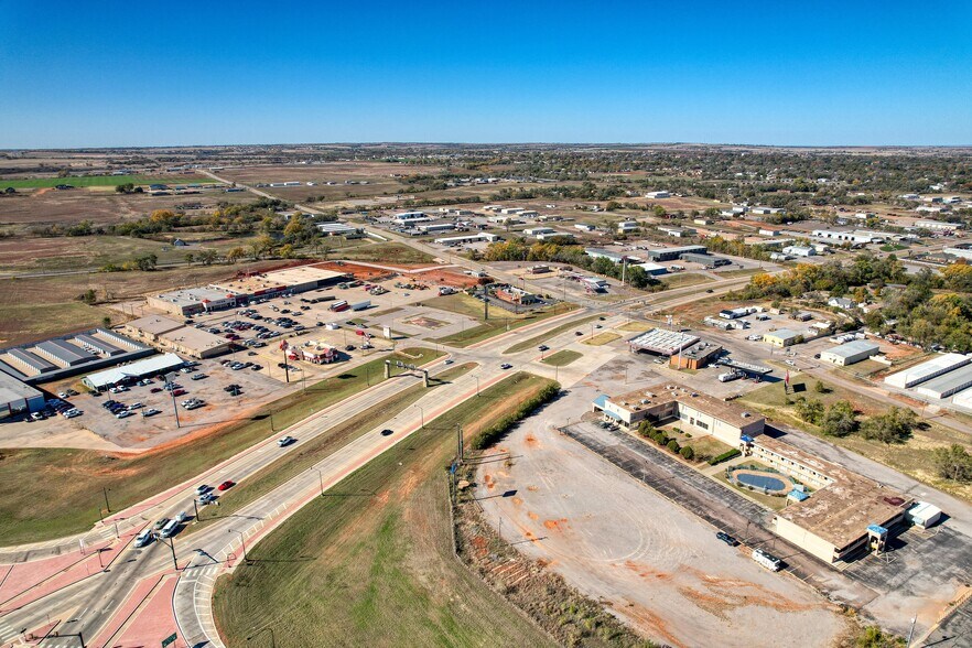 More Photos Of 2500 S Main St, Elk City Hotel For Sale