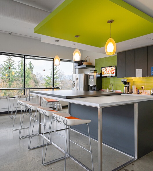 More Photos Of 6400 Roberts St, Burnaby Unknown For Lease