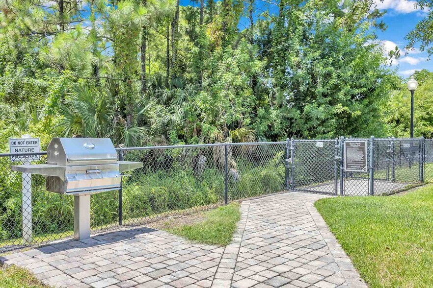 More Photos Of 8870 W Waters Ave, Tampa Apartments For Sale
