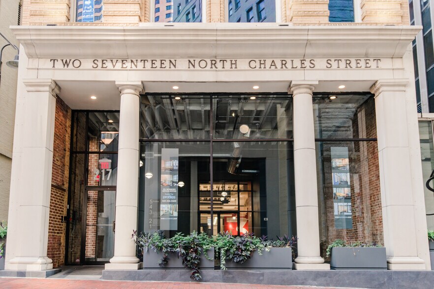 More Photos Of 217 N Charles St, Baltimore Office For Lease