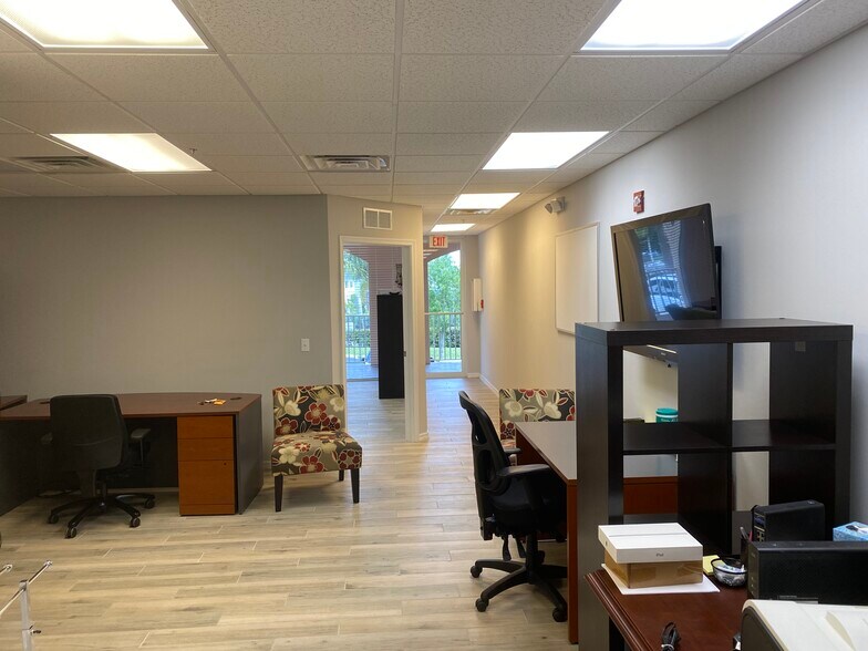 More Photos Of 1857 San Marco Rd, Marco Island Office Residential For Sale