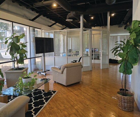 More Photos Of 17732 Cowan, Irvine Warehouse For Lease