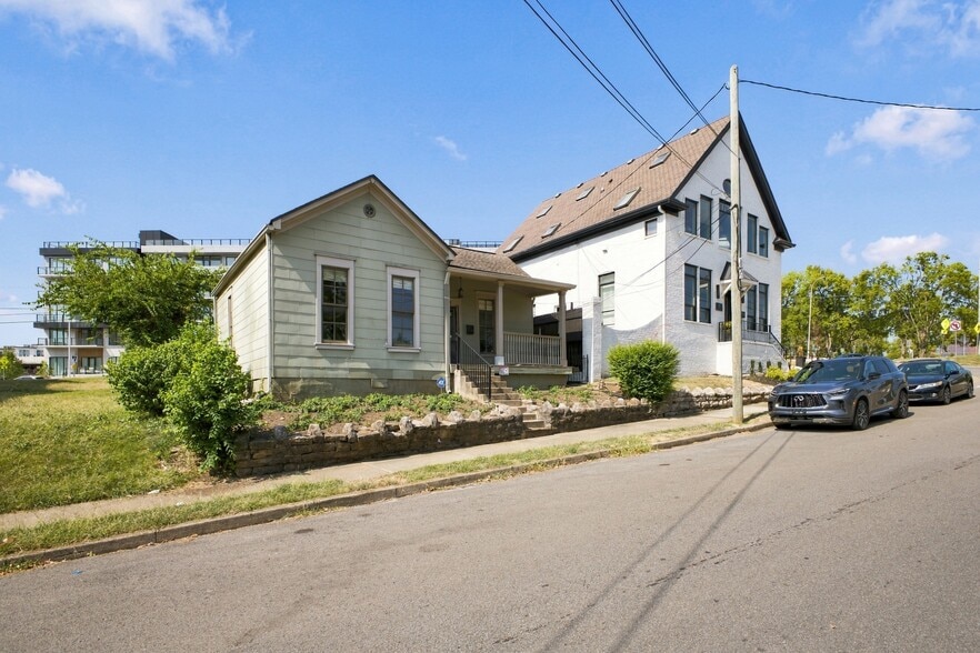 More Photos Of 321 29th Ave N, Nashville Office Residential For Sale