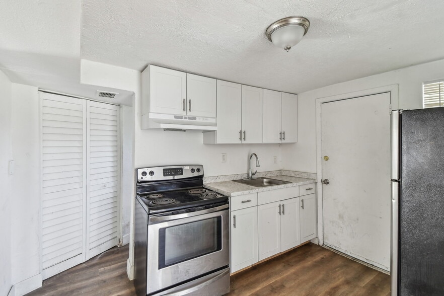 More Photos Of 1330-1334 Barnett St, Jacksonville Apartments For Sale