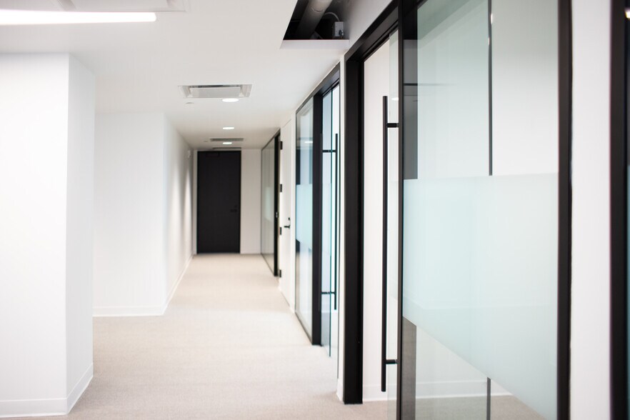 More Photos Of 221 W 10th St, Wilmington Coworking Space