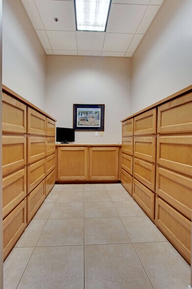 More Photos Of 2169 E Warner Rd, Tempe Office For Sale