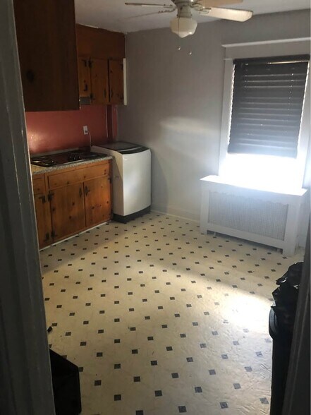 More Photos Of 480 Burnley Ln, Drexel Hill Apartments For Sale