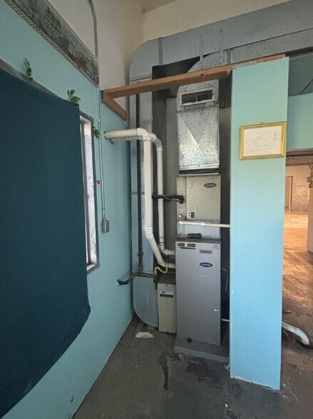 More Photos Of 906 Shepherd Ave, Kirksville Service For Sale