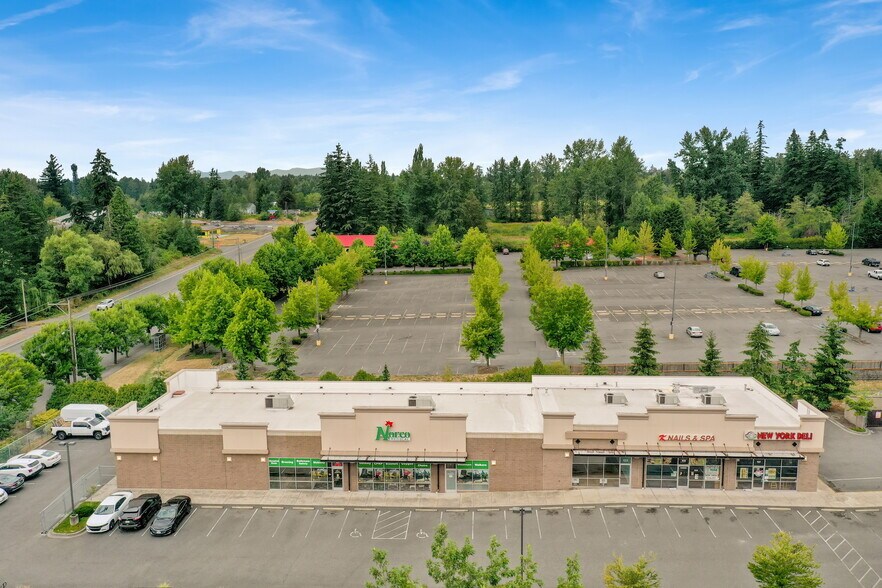 More Photos Of 101-107 E Stuart Rd, Bellingham Storefront Retail Office For Lease