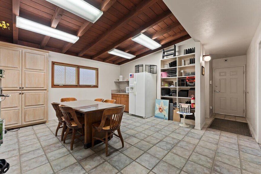 More Photos Of 5407 Andrews Hwy, Odessa Industrial For Sale