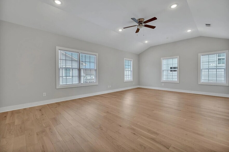 More Photos Of , Nashville Specialty For Sale