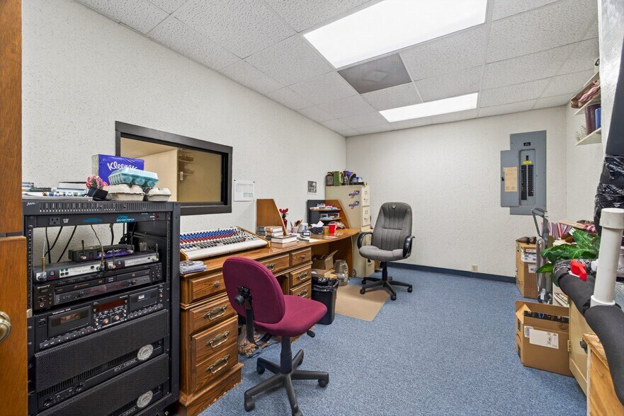 More Photos Of 11141 N Avenue L, La Porte Religious Facility For Sale