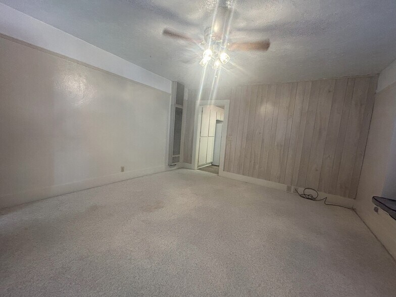 More Photos Of 1356 W Dana St, Mountain View Apartments For Sale