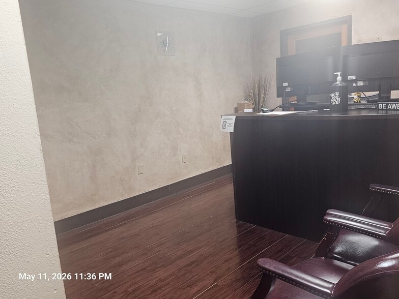 More Photos Of 1720 S Edmonds Ln, Lewisville Office For Lease
