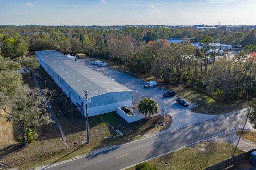 More Photos Of 2711 Airport Rd, Plant City Industrial For Sale