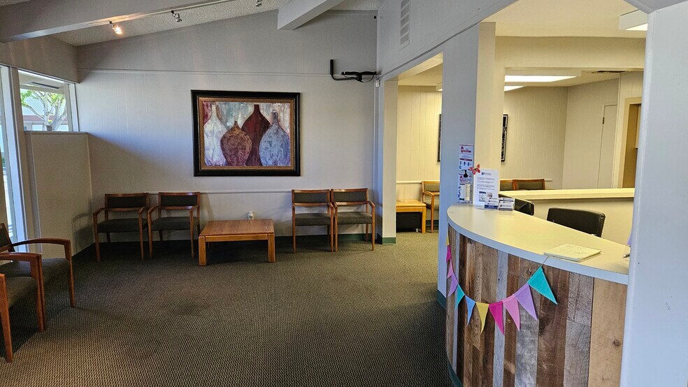 More Photos Of 1212-1214 12th St, Modesto Medical For Lease